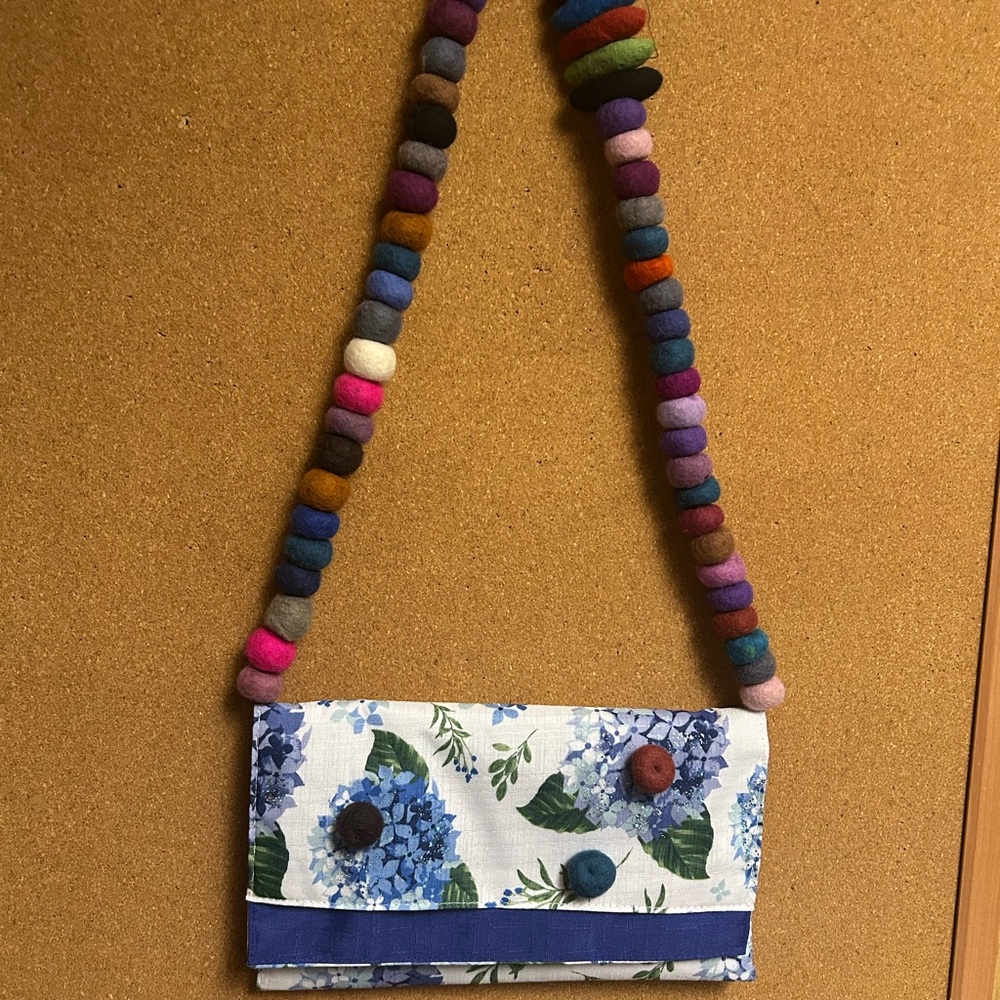Floral Blue Hydrangea Crossbody Bag with Multicolor Felt Strap